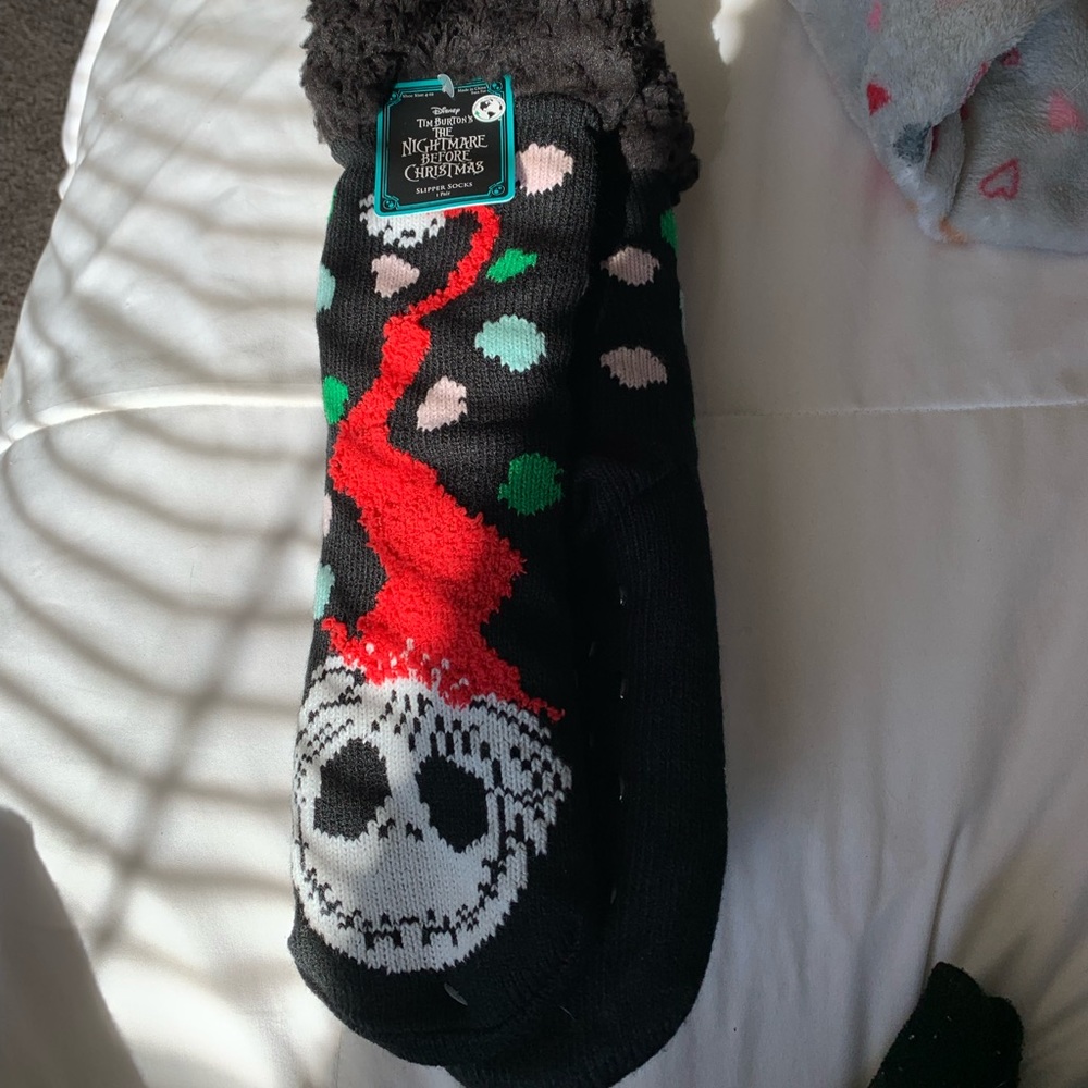 NWT the nightmare before christmas slipper socks with grippers